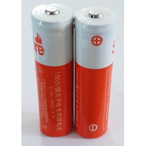 2x Batteries 18650 lithium / 3,7V  rechargeables